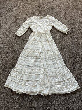 A Collective Story Maxi Dress White Lace Button Front Tassels Boho Medium